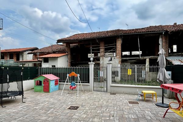VENDITA Casa semi-indipendente Salerano Canavese