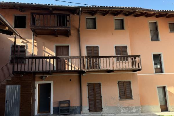 VENDITA Casa semi-indipendente Pavone Canavese